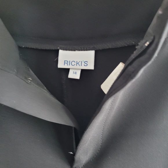 EUC Ricki's Black Dress/Work Pants Size 14 Front Zipper Closure Straight Leg - Picture 5 of 6